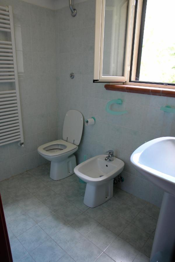 Case In Campagna Con Piscina A Тоди Экстерьер фото